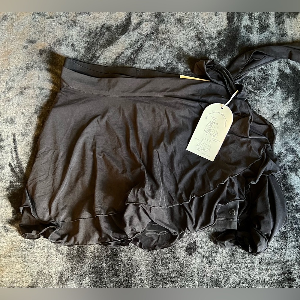 NWT Blogilates Black Wrap Skirt | M - Picture 5 of 5